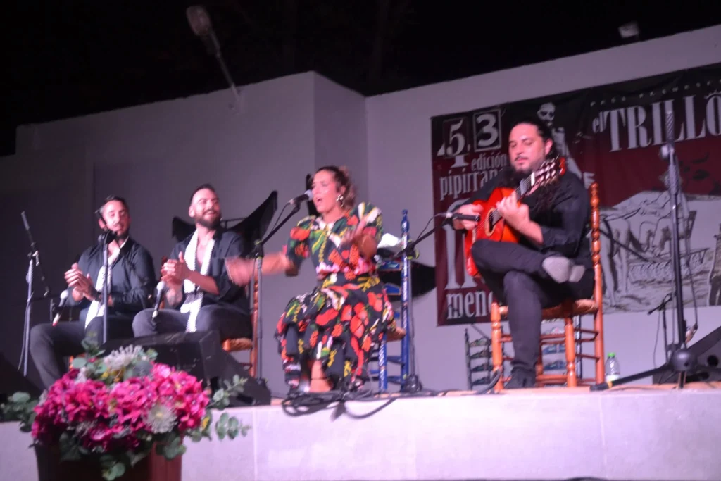 Carmen Carmona y el Niño Seve en la 53 Pipirrana Flamenca de la Peña Flamenca El Trillo