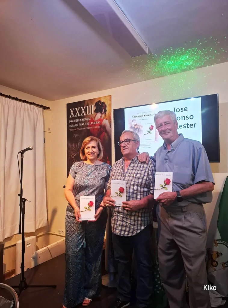 Entrega del Libro Cuando el alma escribe en la Peña Peñarriblense