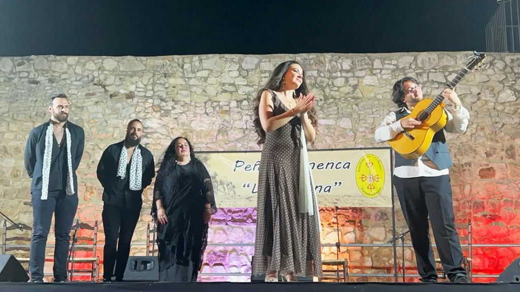 Marina Heredia en plena actuación del III Certamen Flamenco