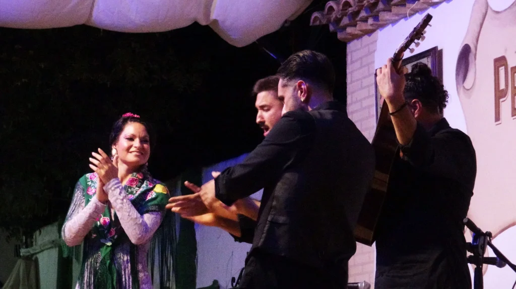 Armando Mateos, Antonio Amador, Cristian Cabello y Macarena Cocinero en Plena Actuación