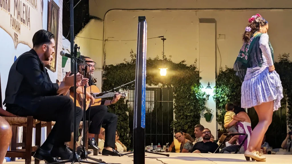 Armando Mateos, Antonio Amador, Cristian Cabello y Macarena Cocinero en plena Actuación