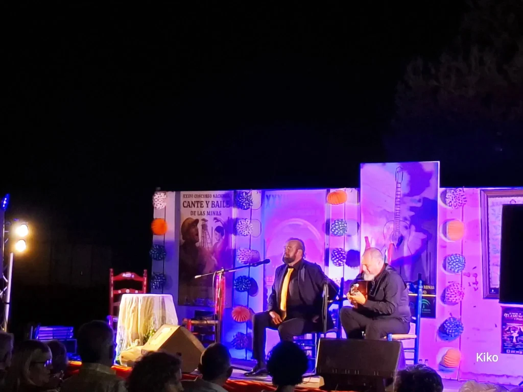 Fotografía de Miguel de Tena y Rafael El Chaparro en la III Noche de Flamenco y Copla