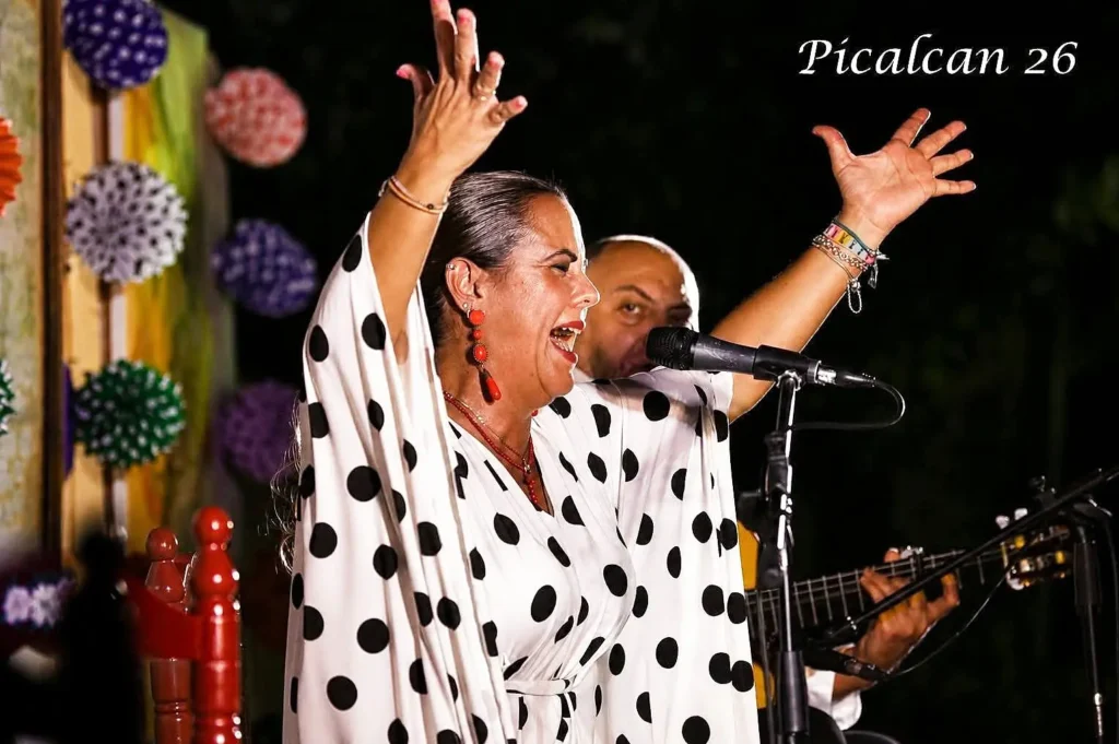 Ester Merino y Rafael El Chaparro en la III Noche de Flamenco y Copla