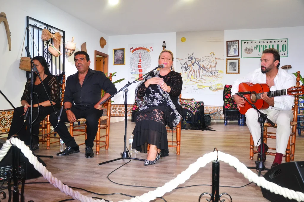 Remedios Reyes y Julio Romero en el Verano Flamenco en El Trillo