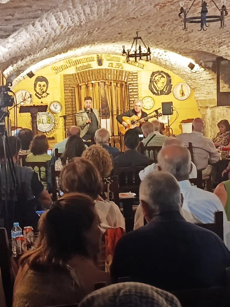 Fotografía del Evento Manuel González "Rubito Hijo" en la Peña Cultural Flamenca Curro Malena