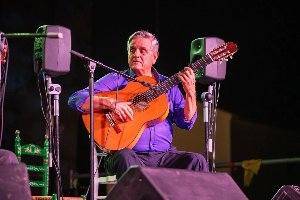Toque en el IX Festival de Cante Flamenco La Naranjá de Palma de la Peña Cultural Flamenca La Soleá de Palma del Rio