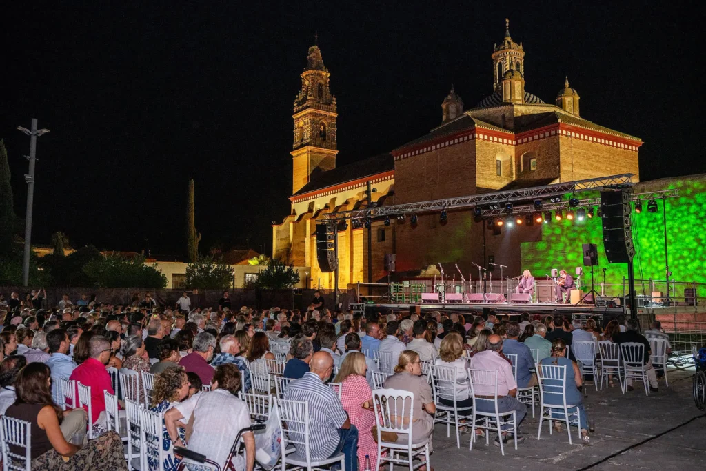 Fotografía General del IX Festival de Cante Flamenco La Naranjá de Palma de la Peña Cultural Flamenca La Soleá de Palma del Rio