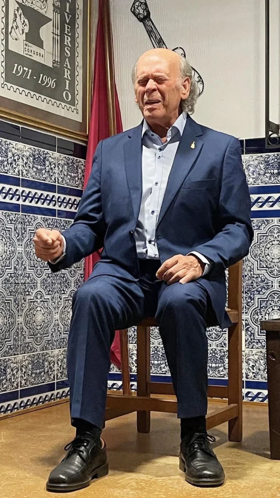 Fotografía de Rafael Ordoñez en el 55 Aniversario Recital Flamenco de la Peña Cultural Flamenca El Rincón Flamenco 12 de Octubre