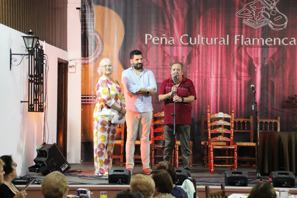 Fotografía de los Presidentes de la Ruta Flamenca La Carlota