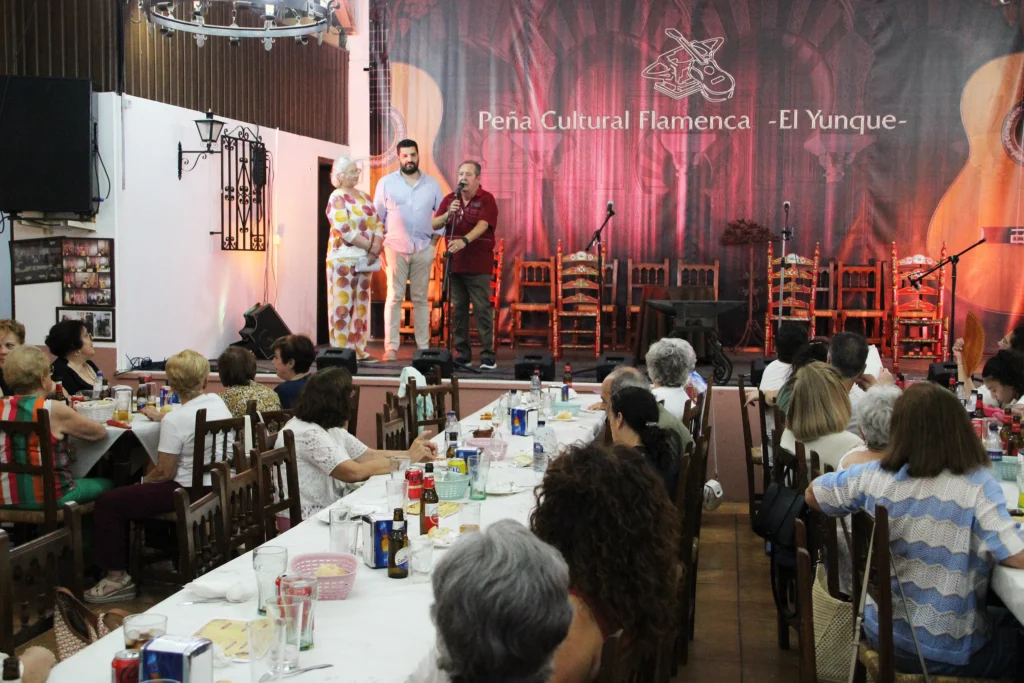 Fotografía de los Presidentes de la Ruta Flamenca La Carlota