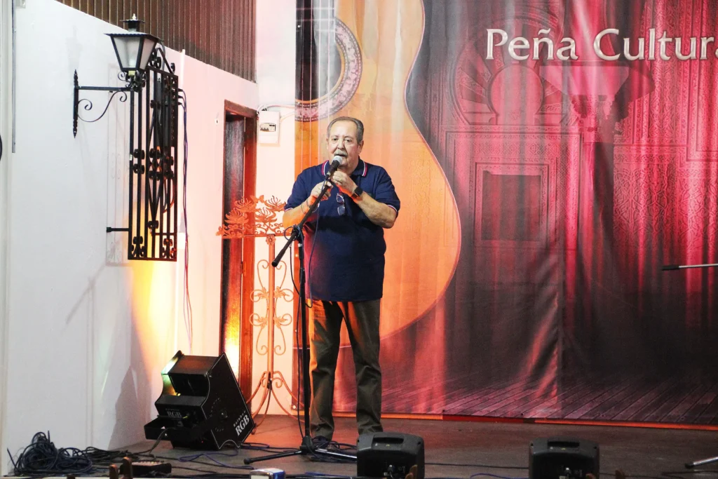 Fotografía de la presentación del Evento Recital Flamenco Roque Barato en la Peña Cultural Flamenca El Yunque