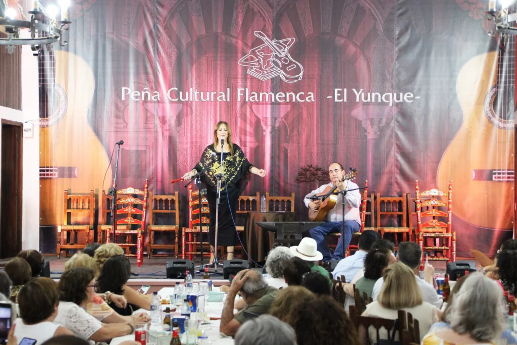 Fotografía del cante de la Ruta Flamenca La Carlota