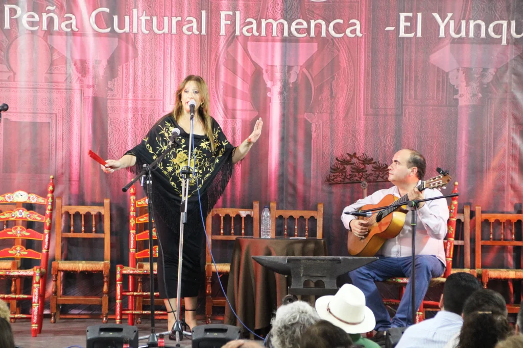 Fotografía del cante de la Ruta Flamenca La Carlota