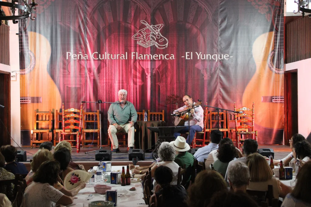 Fotografía del cante de la Ruta Flamenca La Carlota